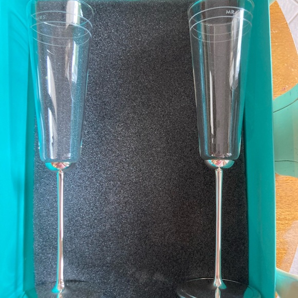 kate spade Dining Kate Spade Mr And Mrs Champagne Flutes Poshmark